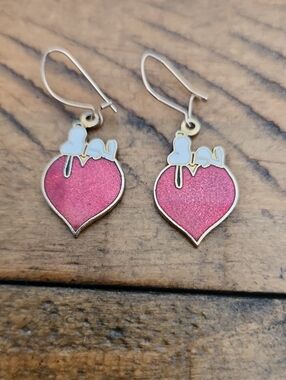 Red Enamel Heart With Snoopy On Top Drop Earrings